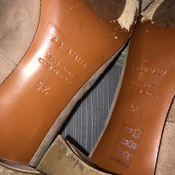 Flawless Aquatalia Beige-Grey Pointed Toe Suede Short Boots 5.5. Made in Italy. - Picture 10 of 11